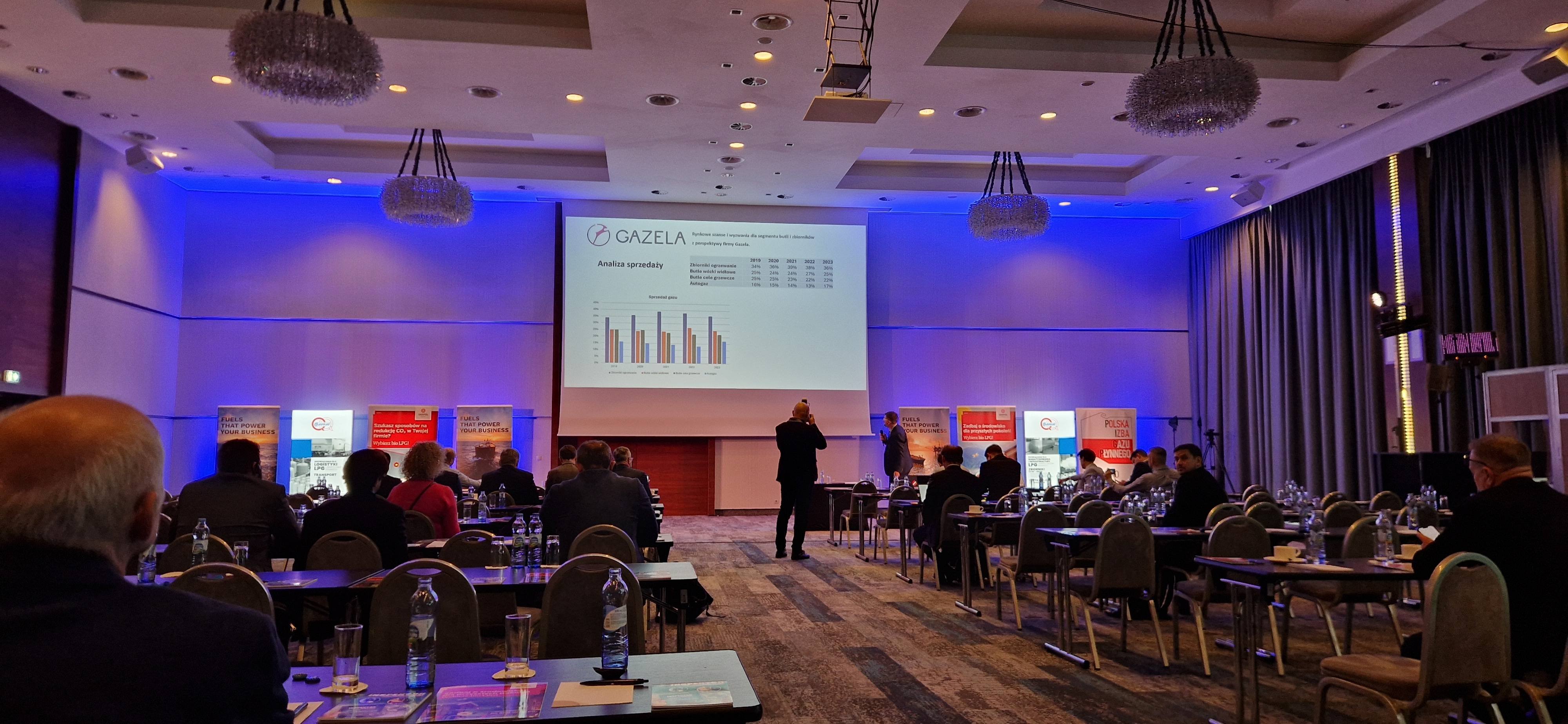 Výroční setkání palivového průmyslu v Polsku