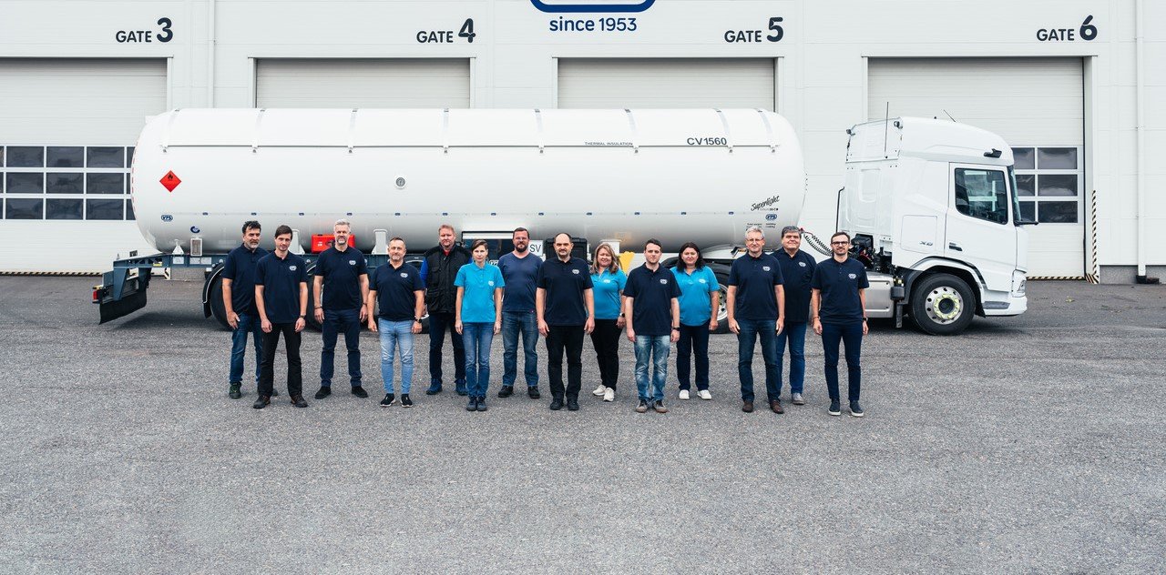 Spolecna1_cropped_1 Spolecna1_cropped_1